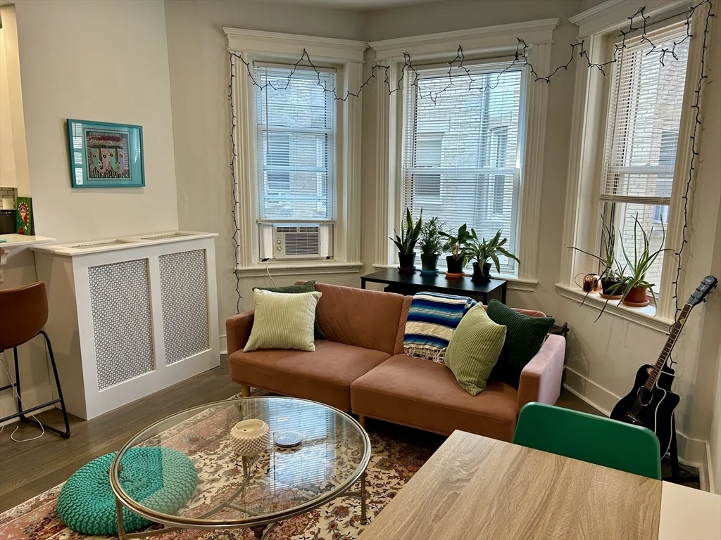 1 bed, 1 bath apartment for rent at 112 Jersey St Unit 8, Fenway — photo 10 of 23