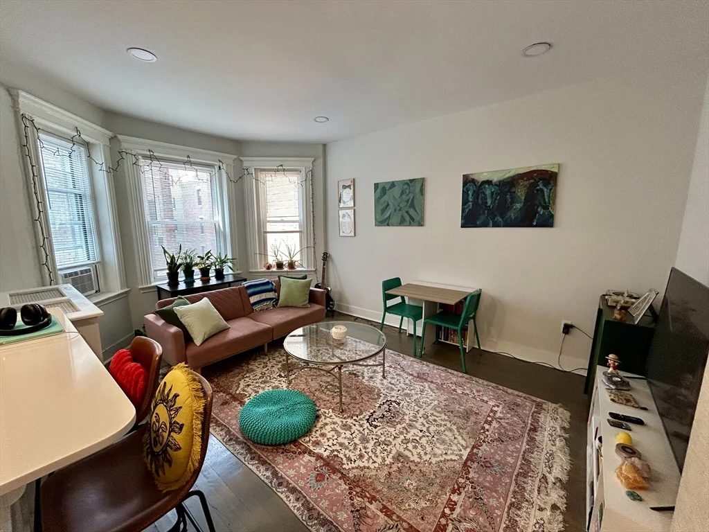 1 bed, 1 bath apartment for rent at 112 Jersey St Unit 8, Fenway — photo 12 of 23