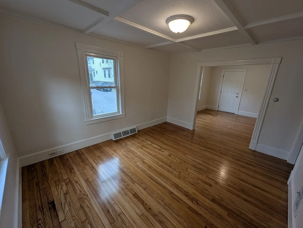 3 bed, 1 bath apartment for rent at 112 King St Unit A, Northampton — photo 9 of 28