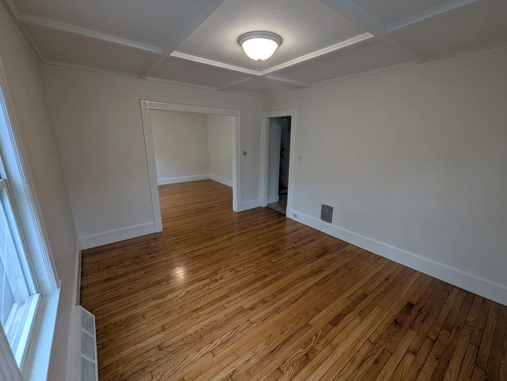 3 bed, 1 bath apartment for rent at 112 King St Unit A, Northampton — photo 7 of 28
