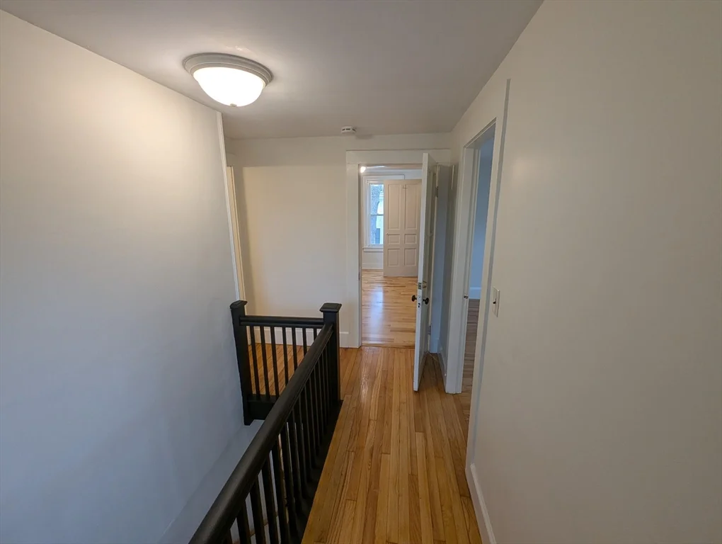 3 bed, 1 bath apartment for rent at 112 King St Unit A, Northampton — photo 13 of 28