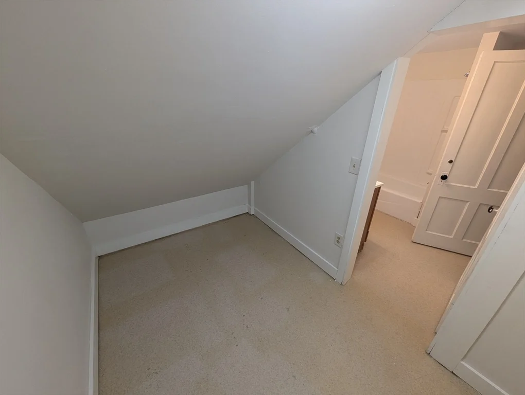 3 bed, 1 bath apartment for rent at 112 King St Unit A, Northampton — photo 24 of 28