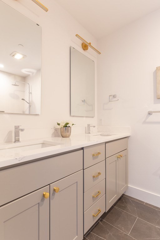 2 bed, 2 bath apartment for rent at 112 King Unit 1, Dorchester — photo 12 of 29