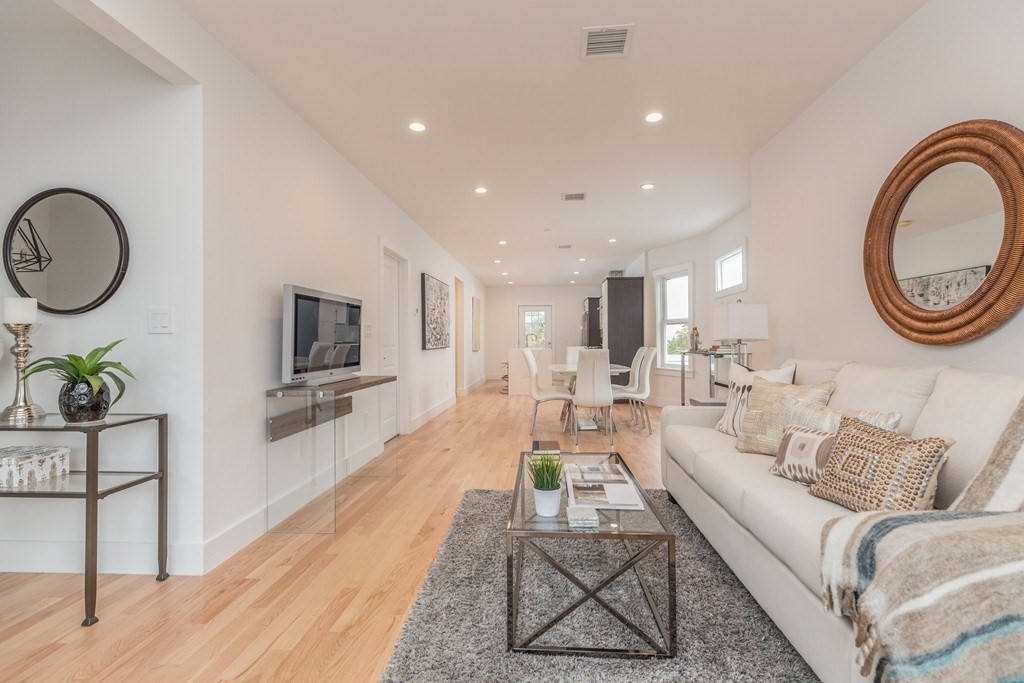 2 bed, 2 bath apartment for rent at 112 King Unit 1, Dorchester — photo 8 of 29