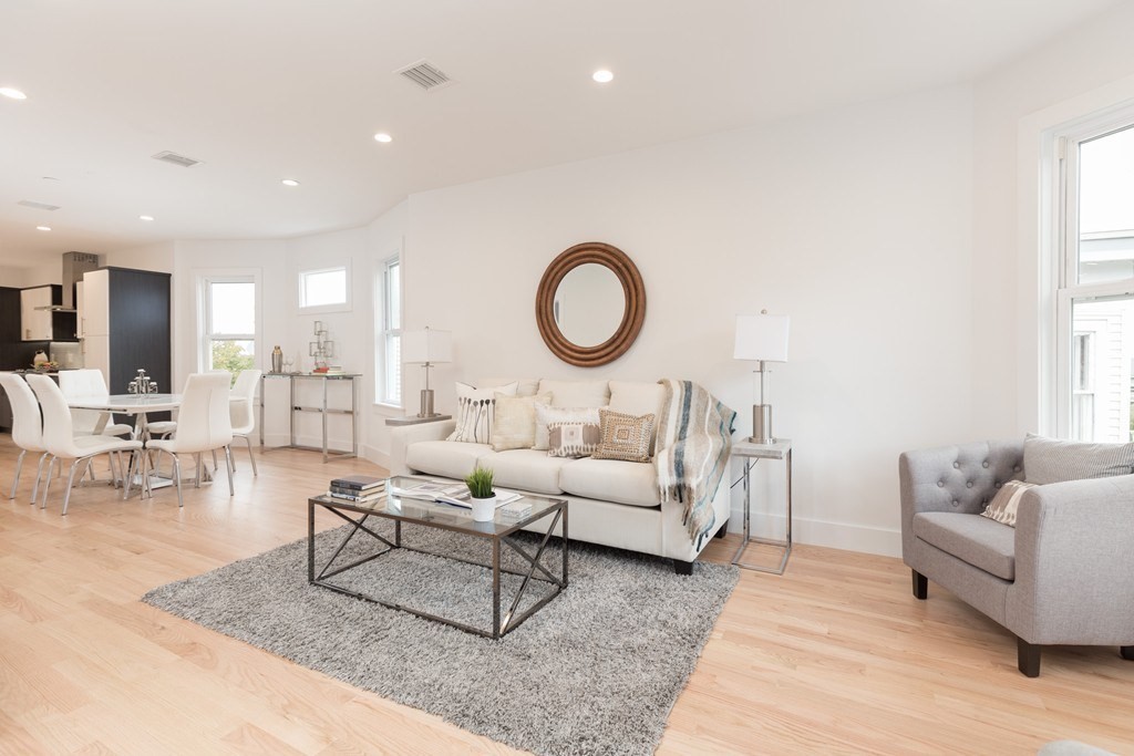 2 bed, 2 bath apartment for rent at 112 King Unit 1, Dorchester — photo 9 of 29