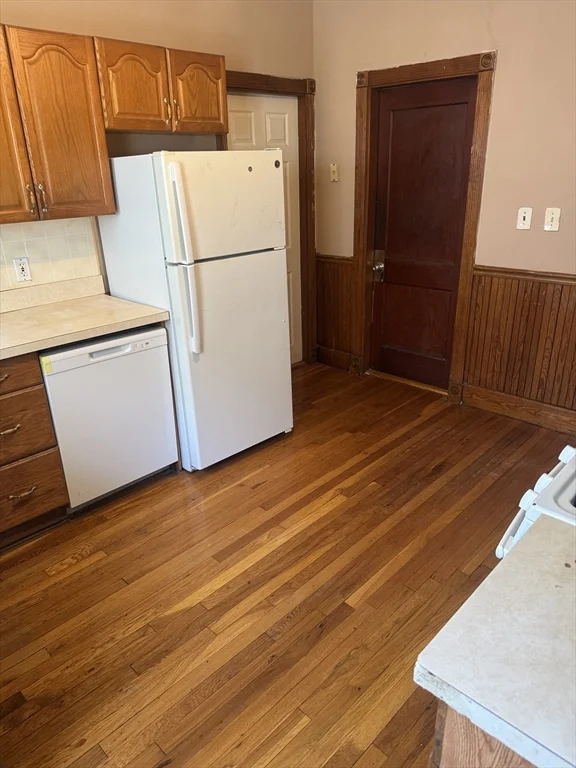 3 bed, 1 bath apartment for rent at 112 Lawrence St Unit 1, Malden — photo 5 of 11