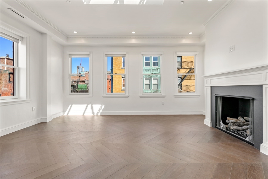 2 bed, 2 bath apartment for rent at 112 Myrtle Unit PH 1, Beacon Hill — photo 3 of 28