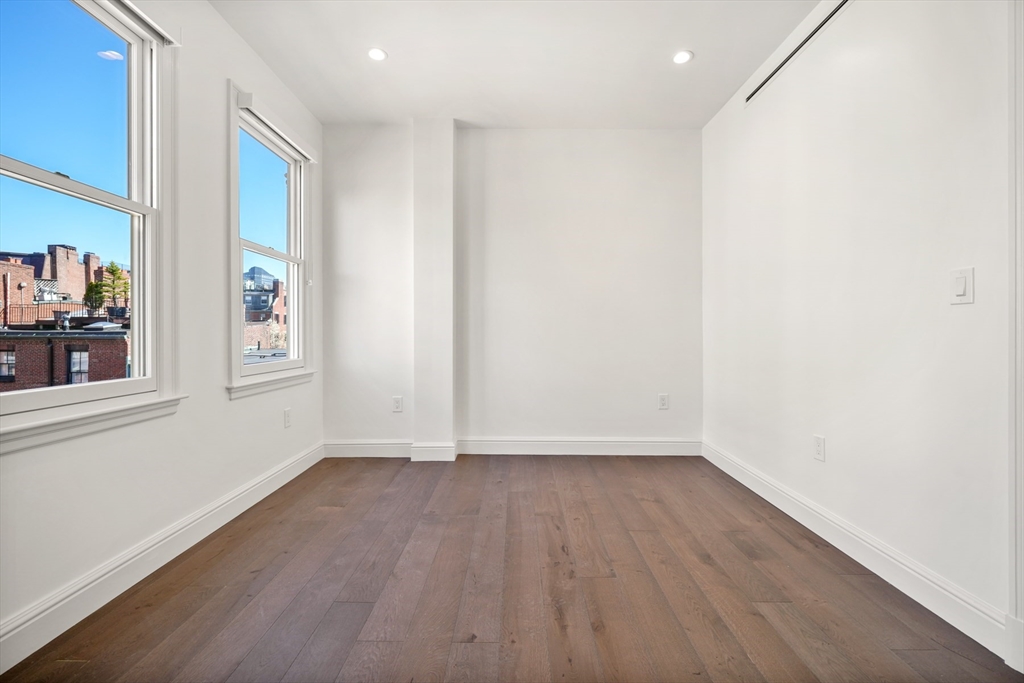 2 bed, 2 bath apartment for rent at 112 Myrtle Unit PH 1, Beacon Hill — photo 16 of 28
