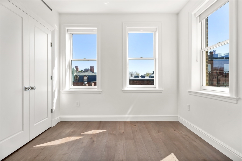2 bed, 2 bath apartment for rent at 112 Myrtle Unit PH 1, Beacon Hill — photo 20 of 28
