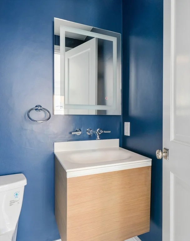 2 bed, 2 bath apartment for rent at 112 Myrtle Unit PH1, Beacon Hill — photo 29 of 33