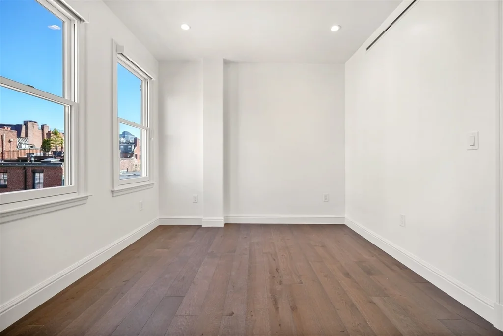2 bed, 2 bath apartment for rent at 112 Myrtle Unit PH1, Beacon Hill — photo 21 of 33
