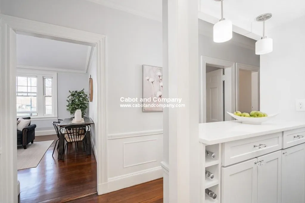 2 bed, 1 bath apartment for rent at 112 Pinckney St Unit 12, Beacon Hill — photo 8 of 17