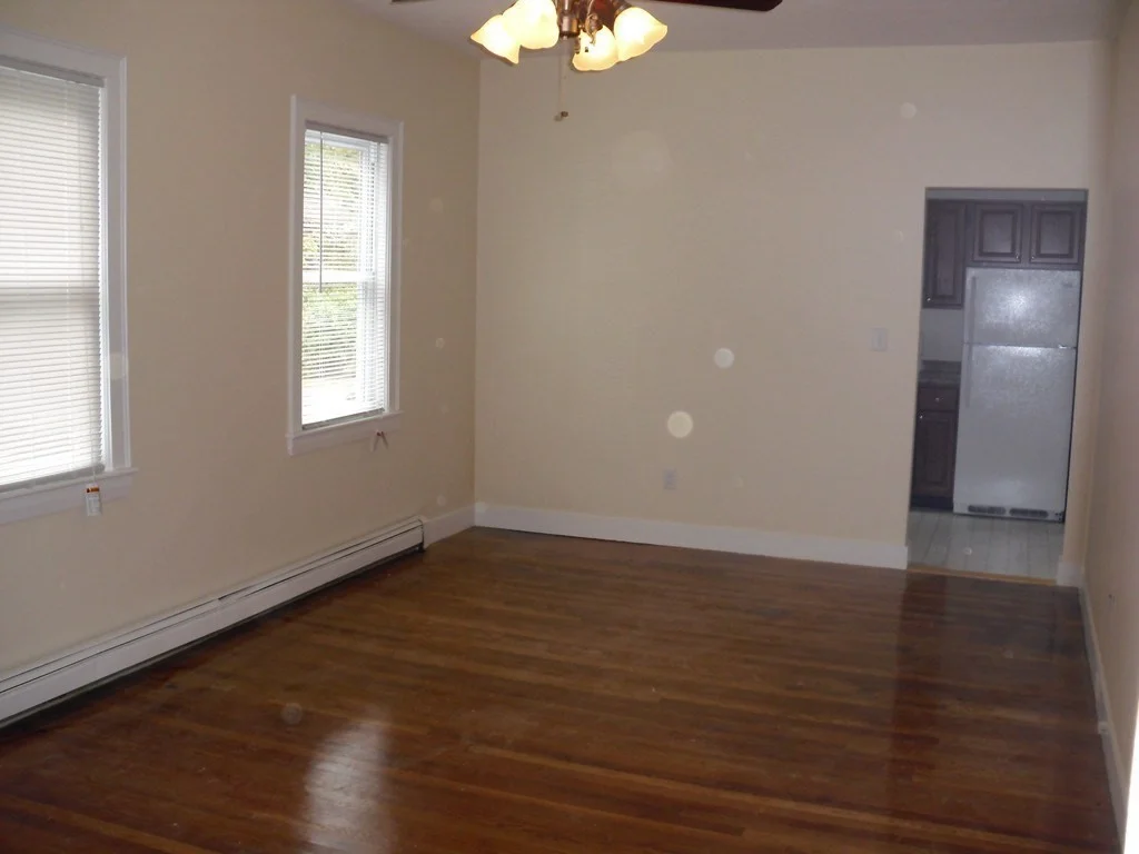 1 bed, 1 bath apartment for rent at 112 S Main St Unit 6, Middleboro — photo 3 of 6