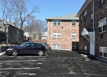 1 bed, 1 bath apartment for rent at 112 Sycamore St Unit 11, Winter Hill — photo 9 of 10