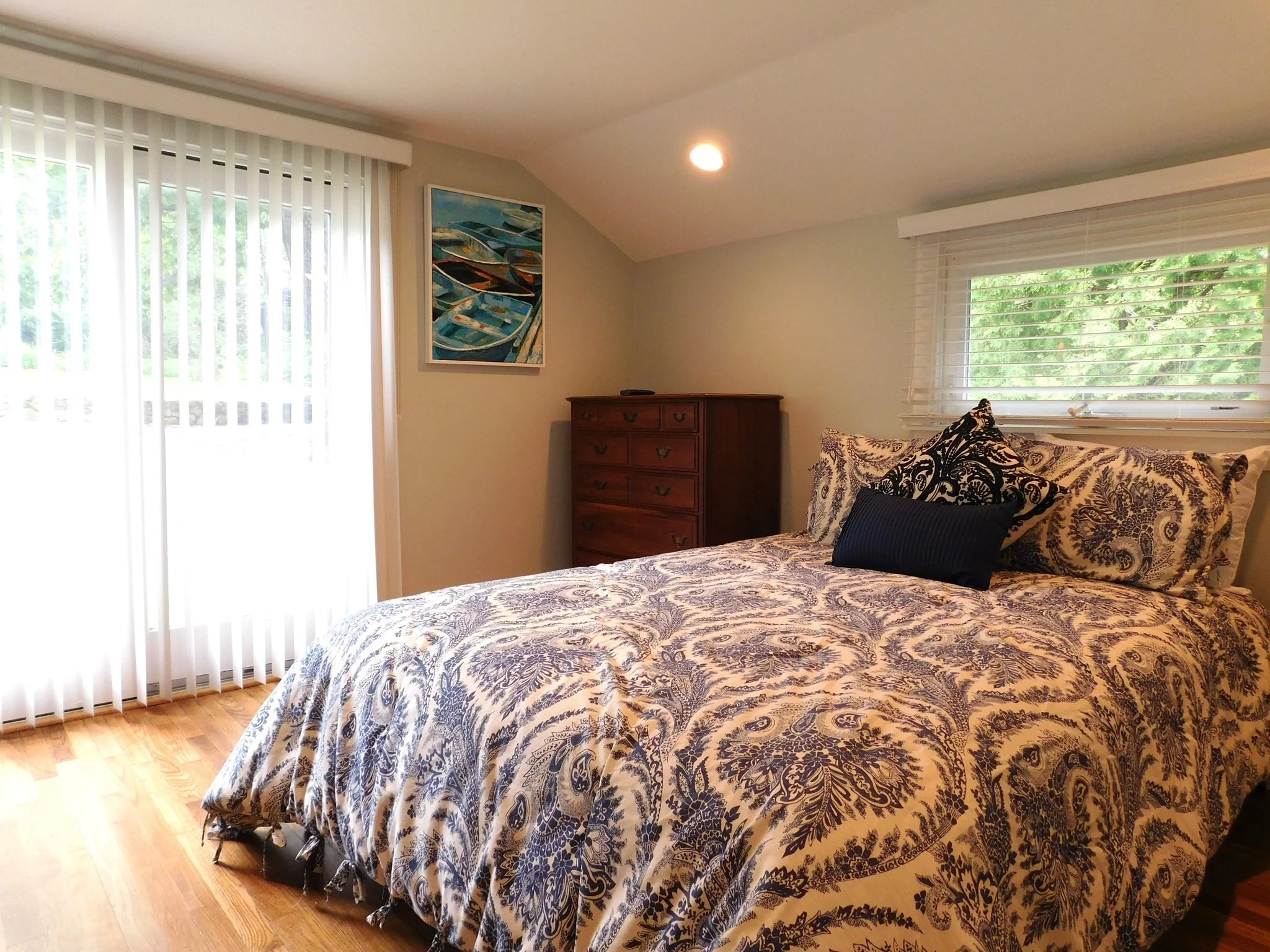 1 bed, 1 bath apartment for rent at 112 Thatcher Rd Unit 0, Gloucester — photo 4 of 6
