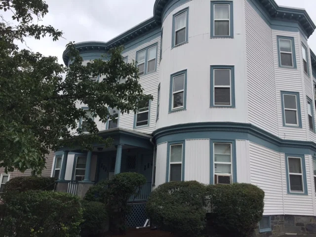 1 bed, 1 bath apartment for rent at 112 Thurston St Unit 2, Winter Hill — photo 5 of 6