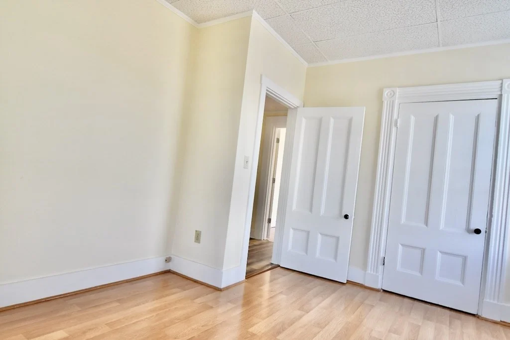 3 bed, 1 bath apartment for rent at 112 Victory Rd Unit 2, Dorchester — photo 12 of 29