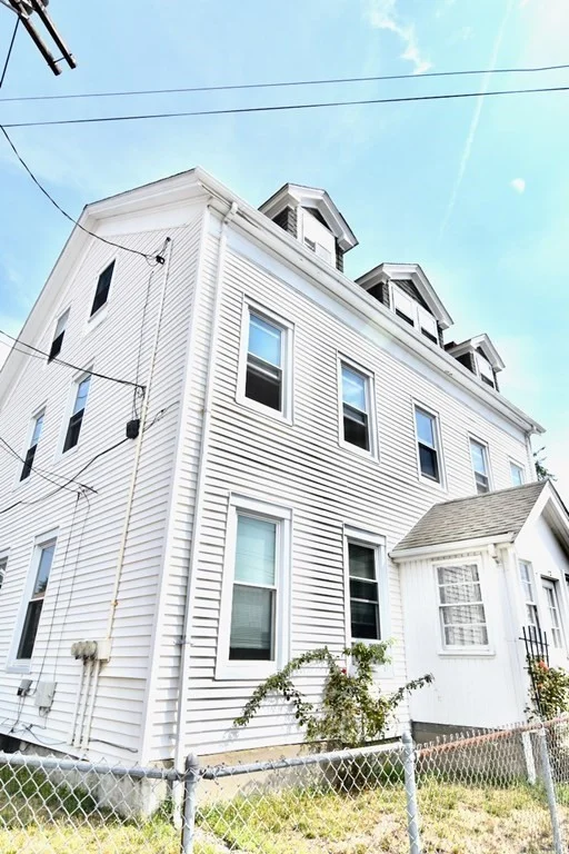 3 bed, 1 bath apartment for rent at 112 Victory Rd Unit 2, Dorchester — photo 6 of 29