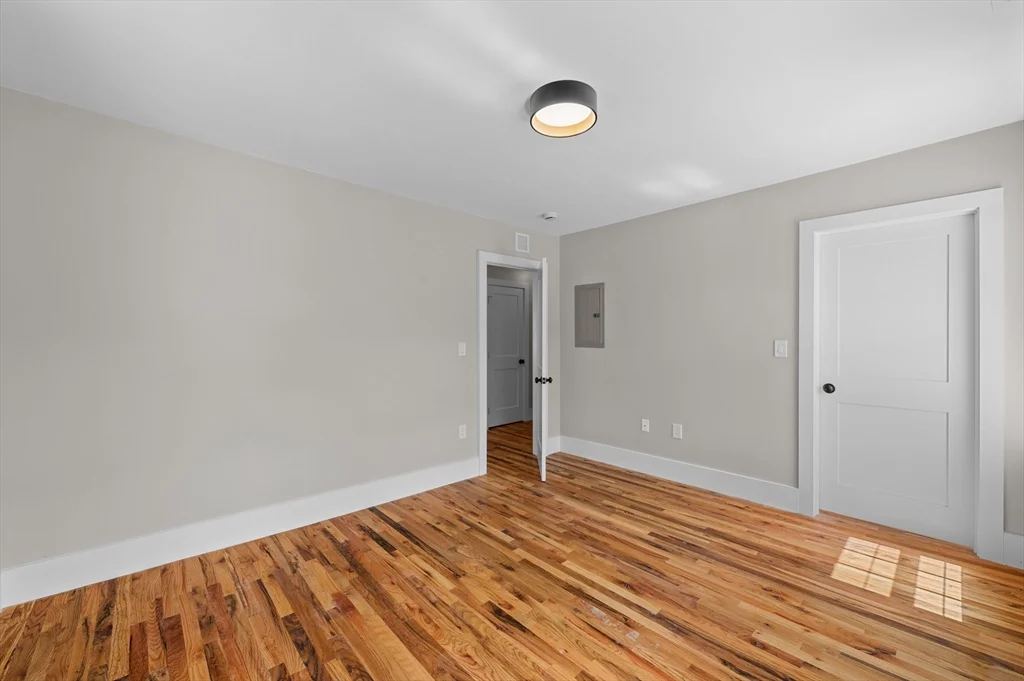 4 bed, 2 bath apartment for rent at 112 Westminster St Unit 2, Fitchburg — photo 10 of 37