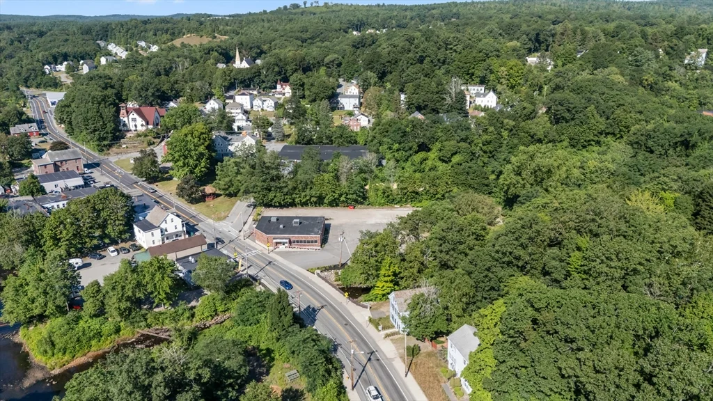 4 bed, 2 bath apartment for rent at 112 Westminster St Unit 2, Fitchburg — photo 36 of 37