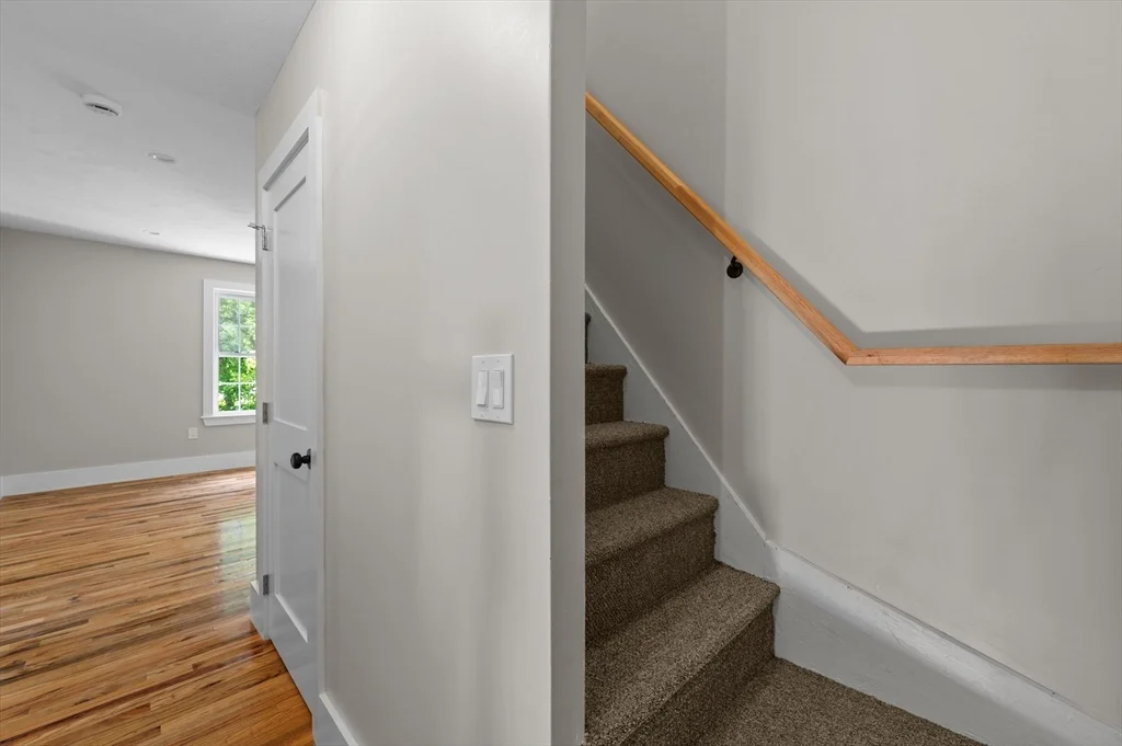 4 bed, 2 bath apartment for rent at 112 Westminster St Unit 2, Fitchburg — photo 14 of 37