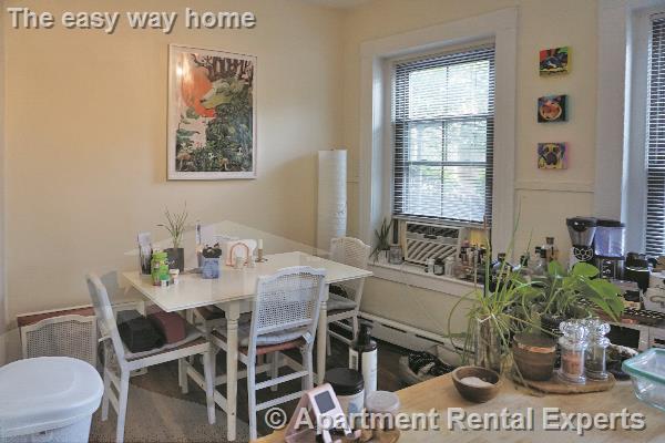 1 bed, 1 bath apartment for rent at 112 Willow St Unit 1, Inman Square — photo 5 of 6