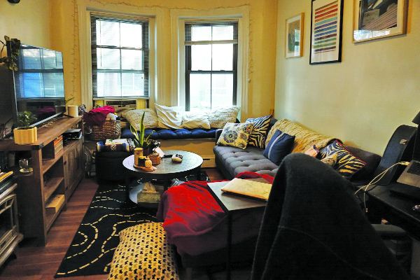 1 bed, 1 bath apartment for rent at 112 Willow St Unit 112-01, Wellington-Harrington — photo 3 of 8