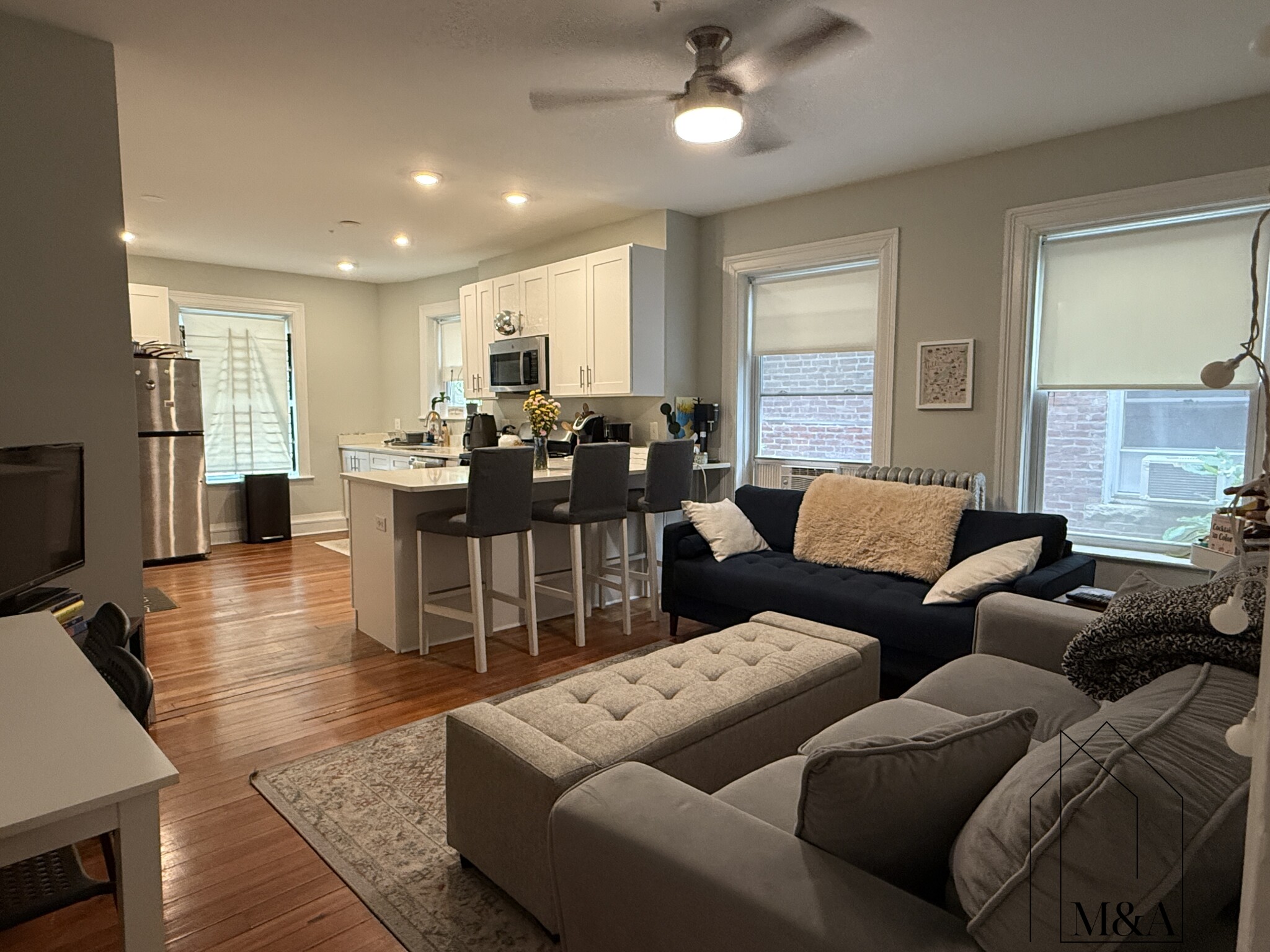 3 bed, 2 bath apartment for rent at 112 Winthrop Rd Unit 2, Aspinwall Hill — photo 2 of 15