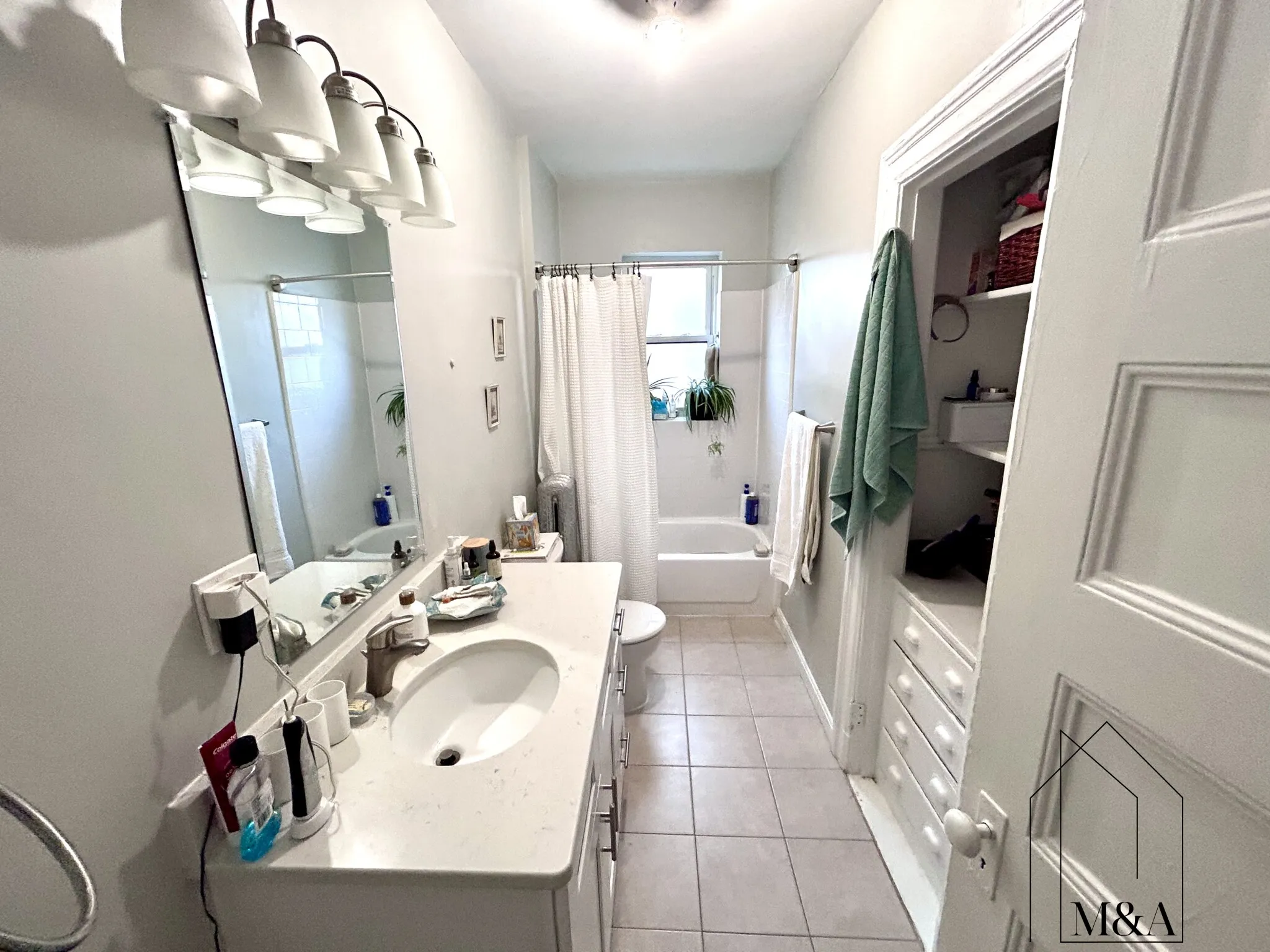 3.5 bed, 1 bath apartment for rent at 112 Winthrop Rd Unit 5, Aspinwall Hill — photo 7 of 16
