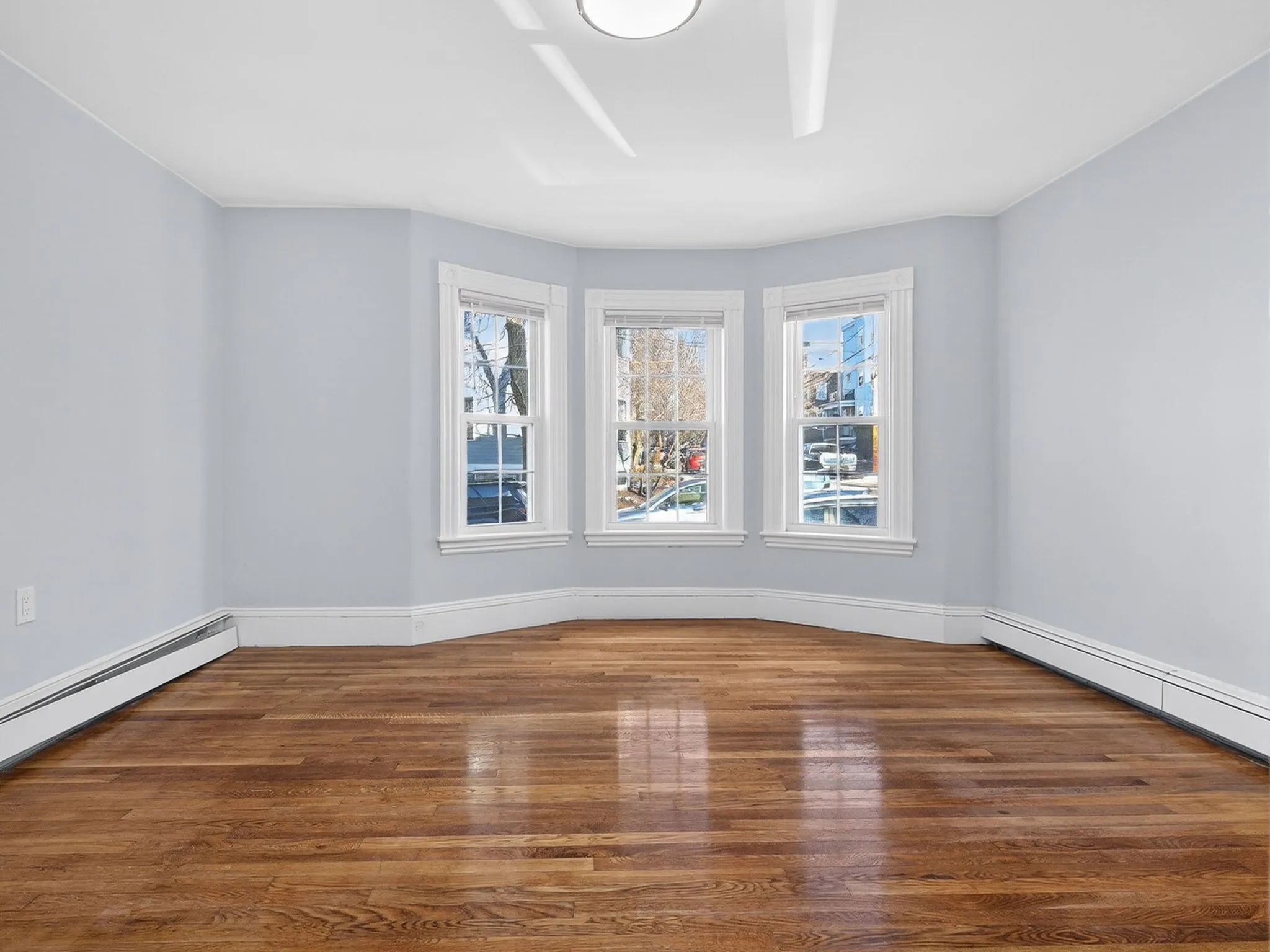 2 bed, 1 bath apartment for rent at 112 Woodstock St Unit 1, West Somerville — photo 4 of 10