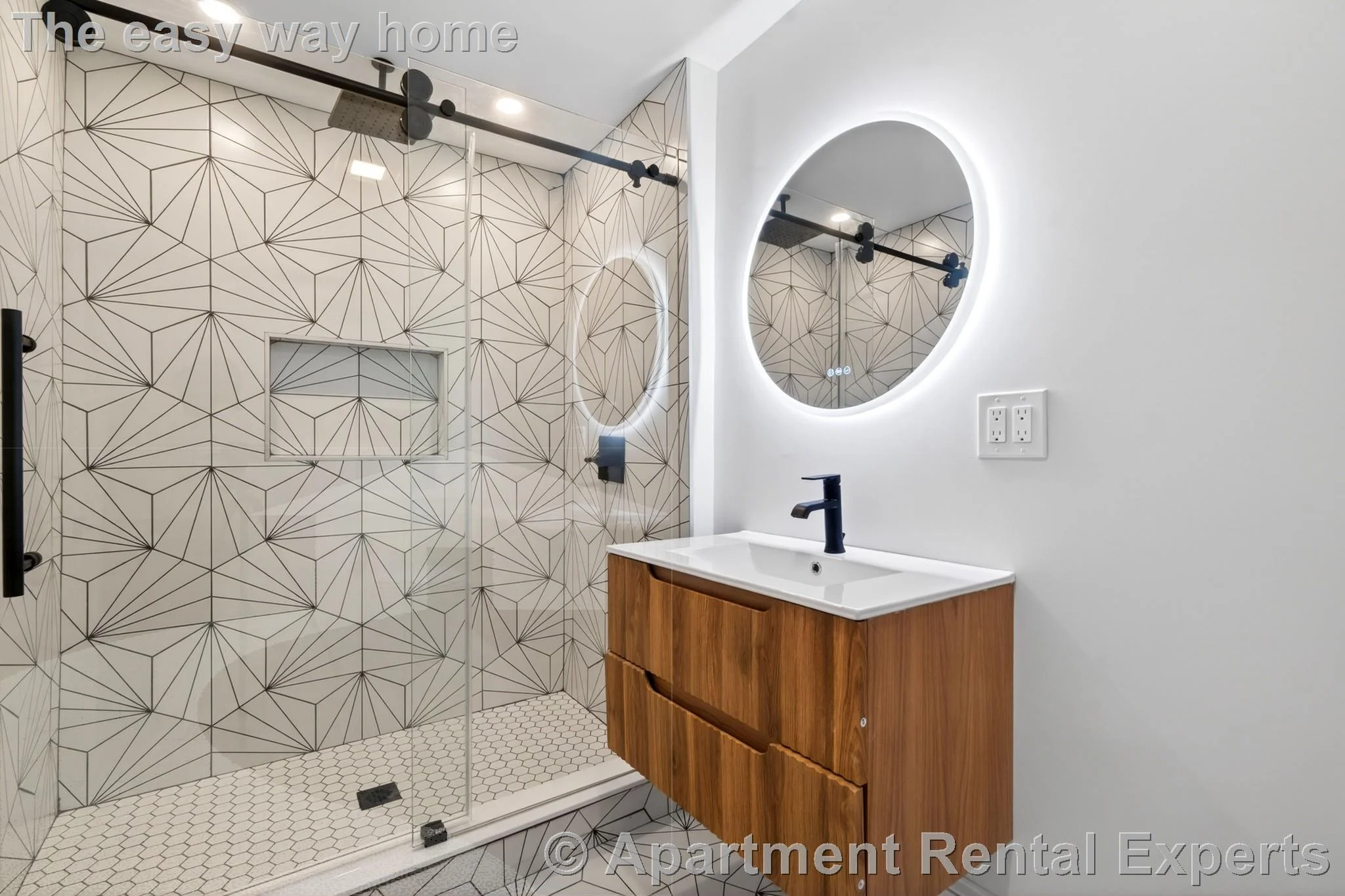 3 bed, 1 bath apartment for rent at 112 Woodstock St Unit 2, Teele Square — photo 6 of 10