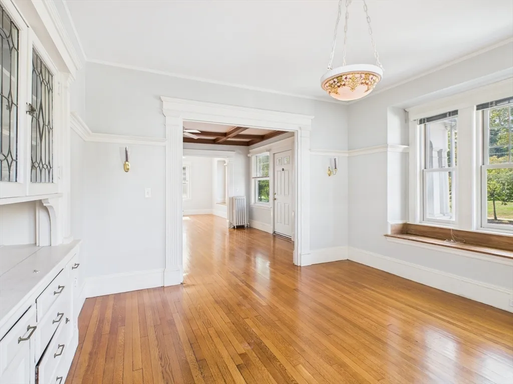 2 bed, 1 bath apartment for rent at 1120 Centre St Unit 1, Newton Center — photo 15 of 34