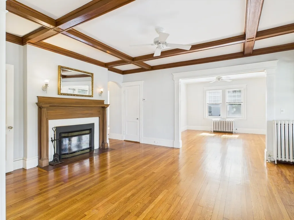 2 bed, 1 bath apartment for rent at 1120 Centre St Unit 1, Newton Center — photo 3 of 34