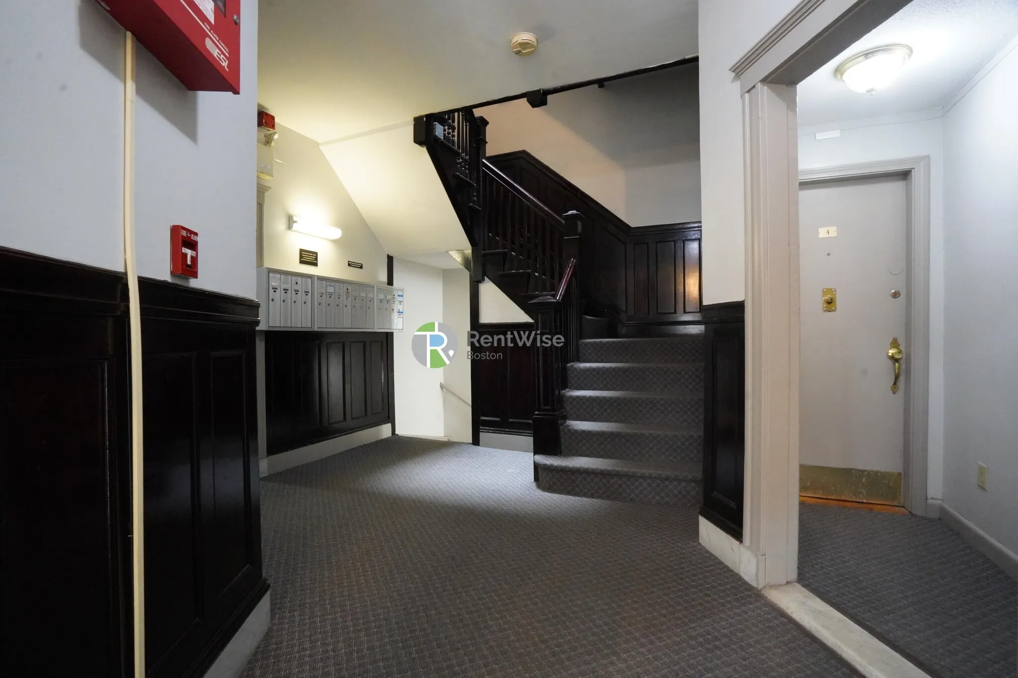 Studio bed, 1 bath apartment for rent at 1120 Commonwealth Ave Unit 10, Allston — photo 8 of 8