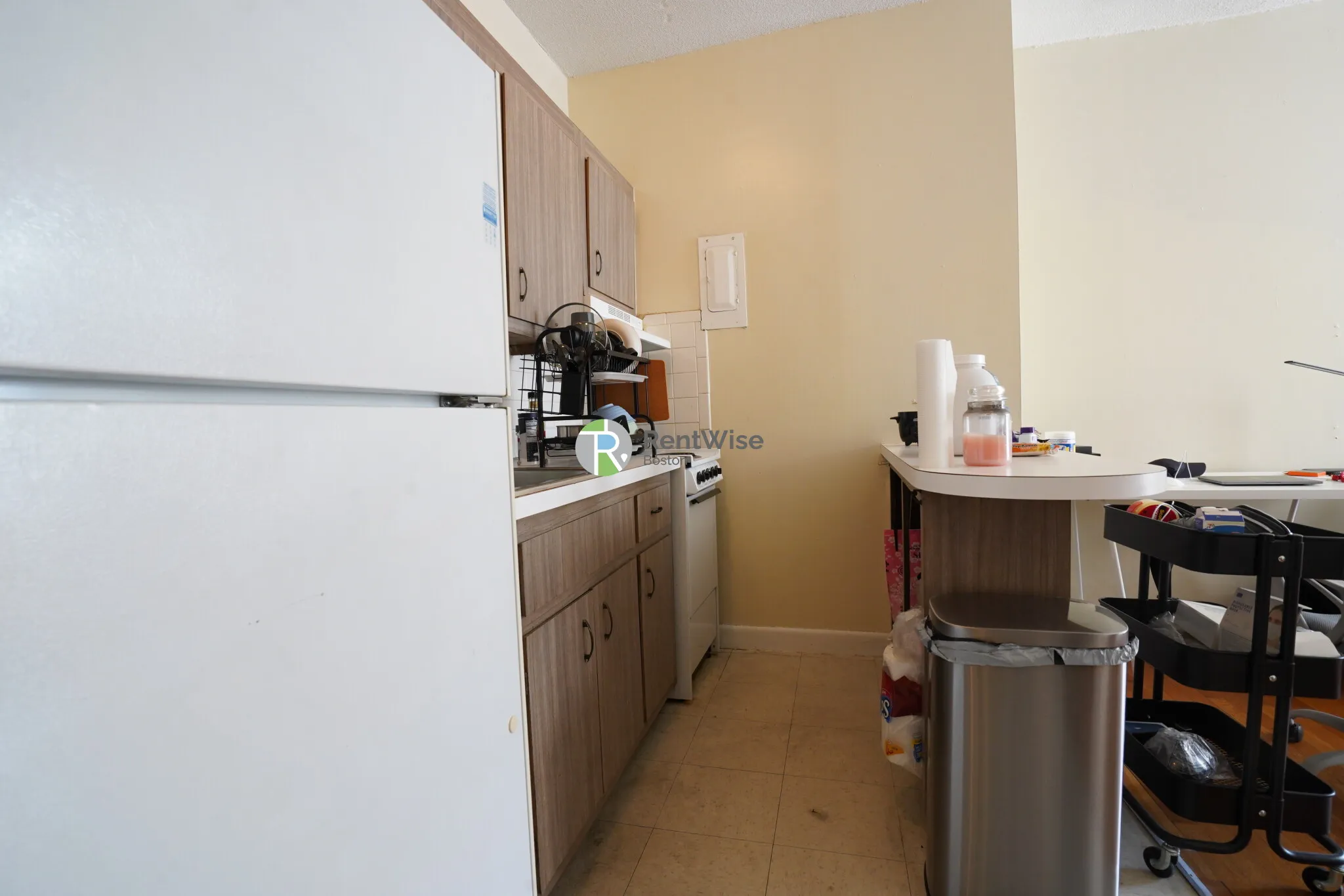 1 bed, 1 bath apartment for rent at 1120 Commonwealth Ave Unit 11, Allston — photo 4 of 18
