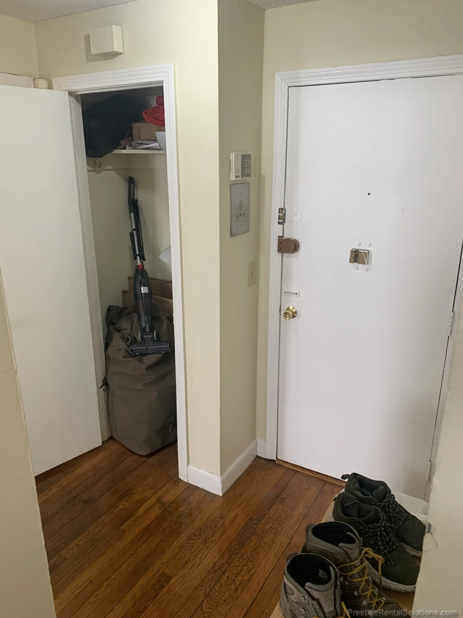 2 bed, 1 bath apartment for rent at 1120 Commonwealth Ave Unit 4, Allston — photo 10 of 13