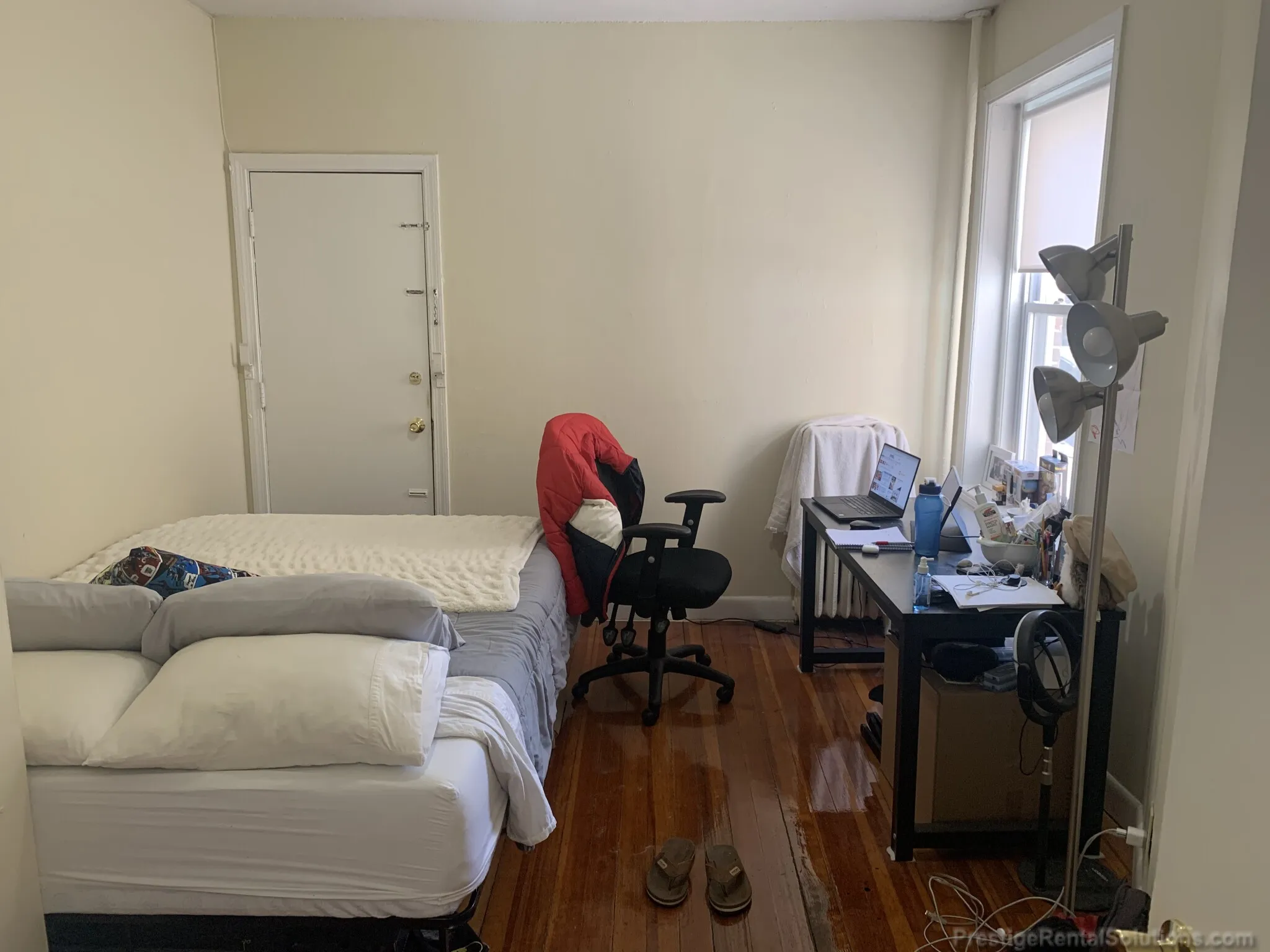 2 bed, 1 bath apartment for rent at 1120 Commonwealth Ave Unit 4, Allston — photo 8 of 13