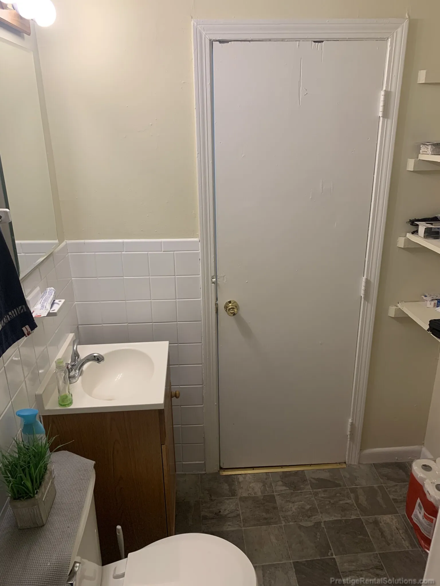 2 bed, 1 bath apartment for rent at 1120 Commonwealth Ave Unit 4, Allston — photo 7 of 13