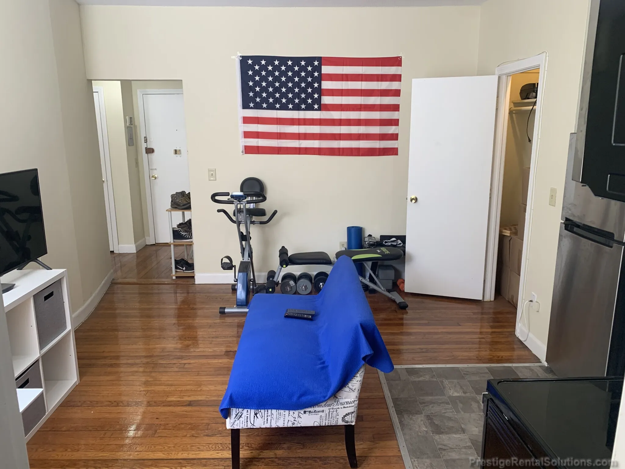 2 bed, 1 bath apartment for rent at 1120 Commonwealth Ave Unit 4, Allston — photo 3 of 13