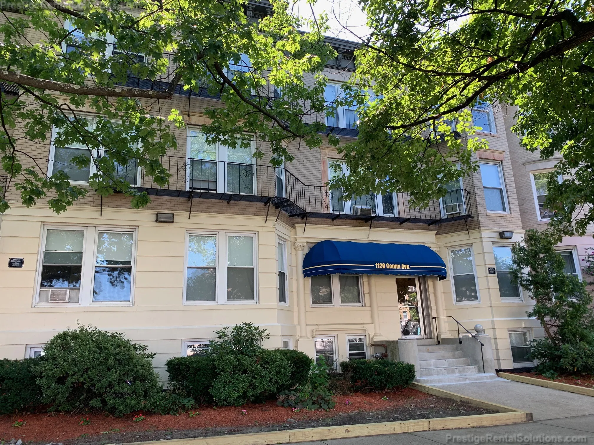2 bed, 1 bath apartment for rent at 1120 Commonwealth Ave Unit 8, Allston — photo 13 of 13