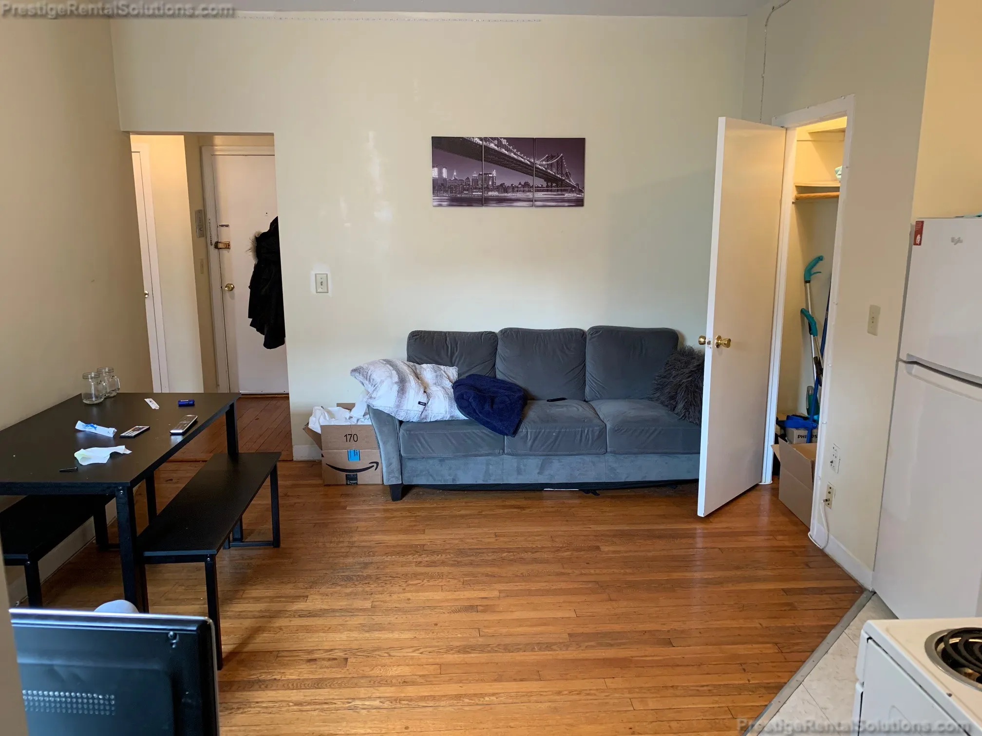 2 bed, 1 bath apartment for rent at 1120 Commonwealth Ave Unit 8, Allston — photo 4 of 13