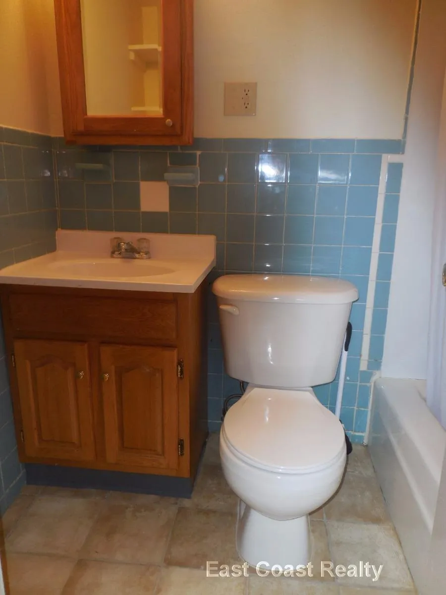 2 bed, 1 bath apartment for rent at 1120 Commonwealth Ave Unit C, Allston — photo 22 of 28