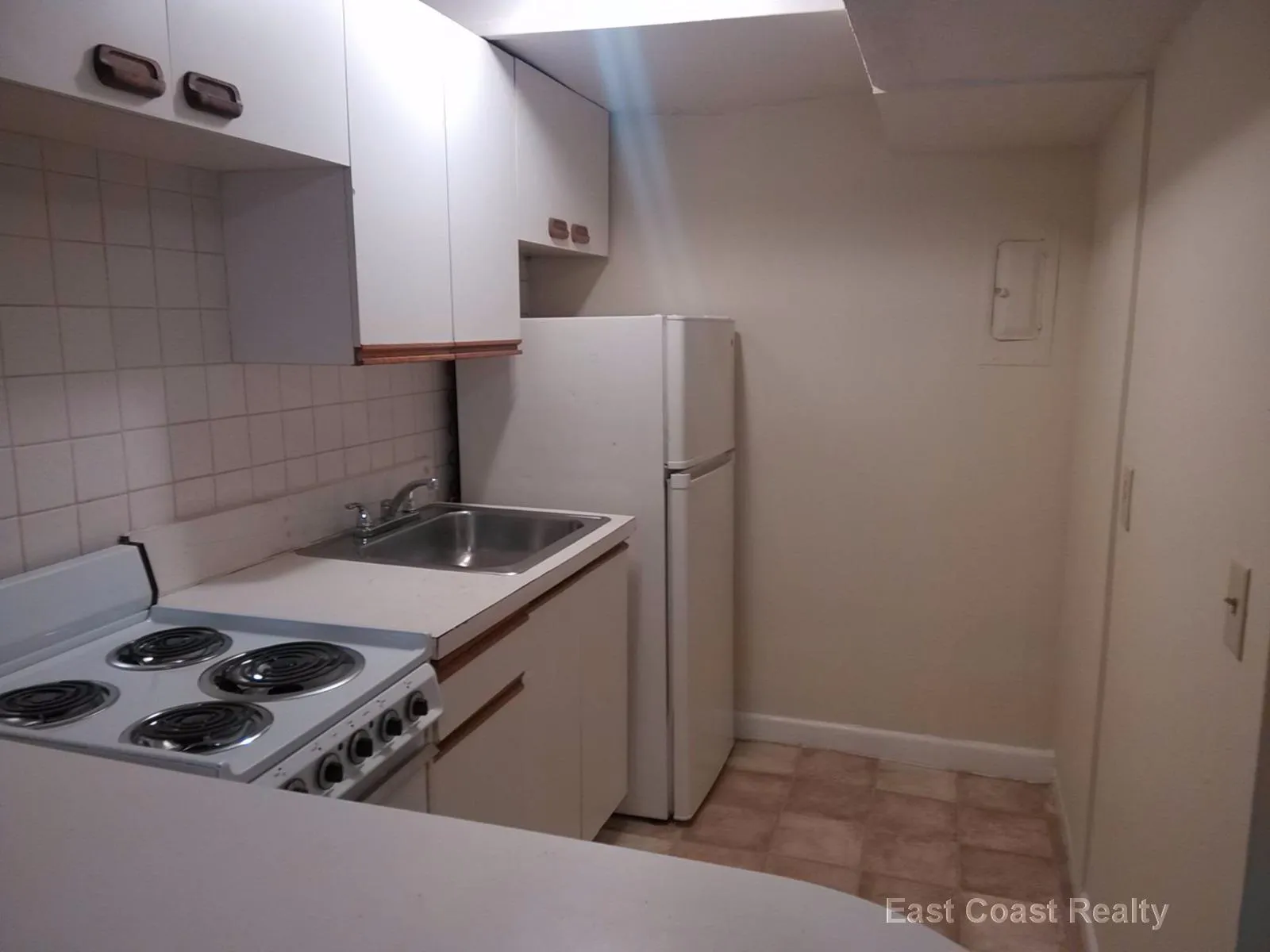 2 bed, 1 bath apartment for rent at 1120 Commonwealth Ave Unit C, Allston — photo 16 of 28