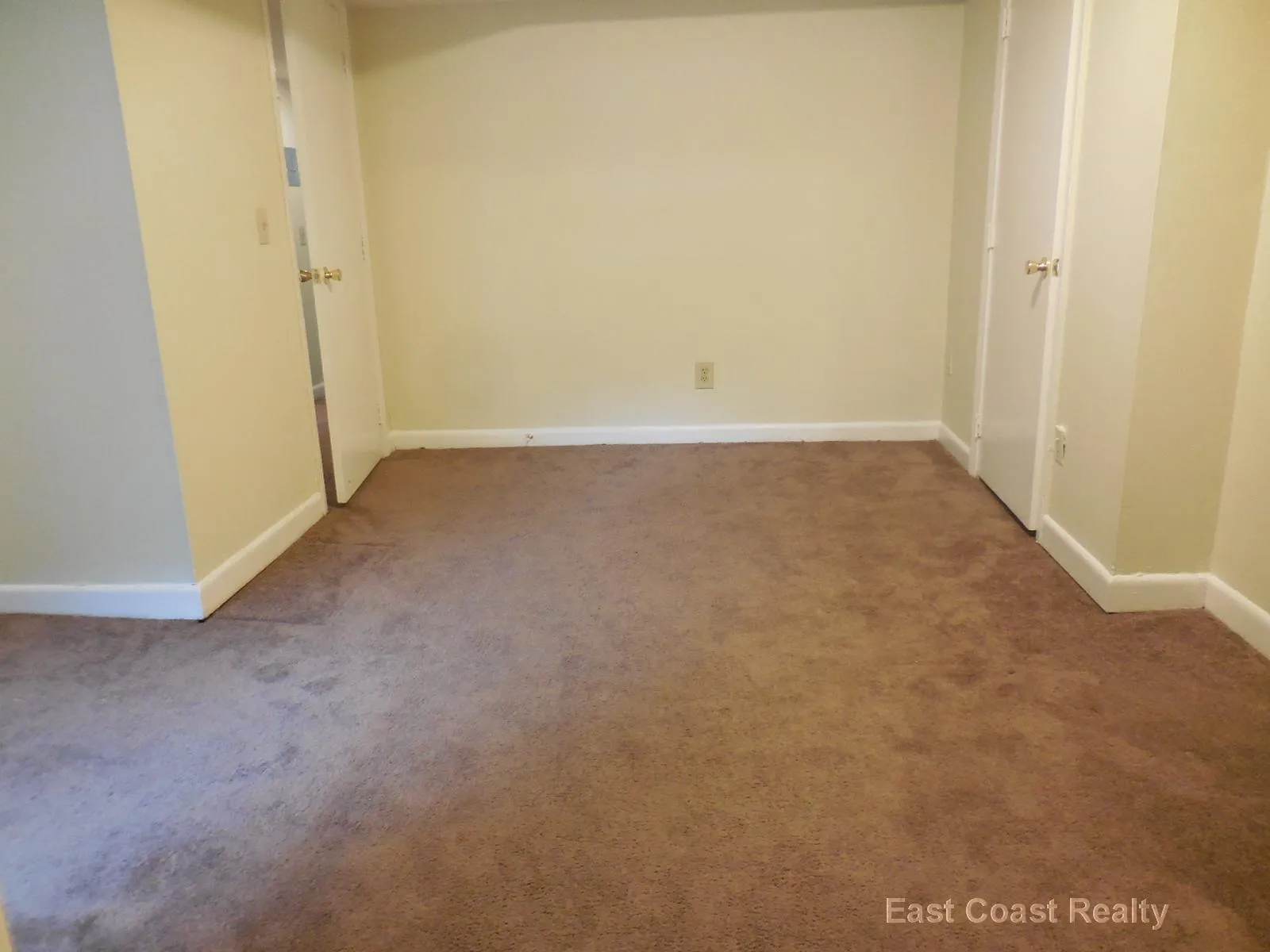 2 bed, 1 bath apartment for rent at 1120 Commonwealth Ave Unit C, Allston — photo 25 of 28