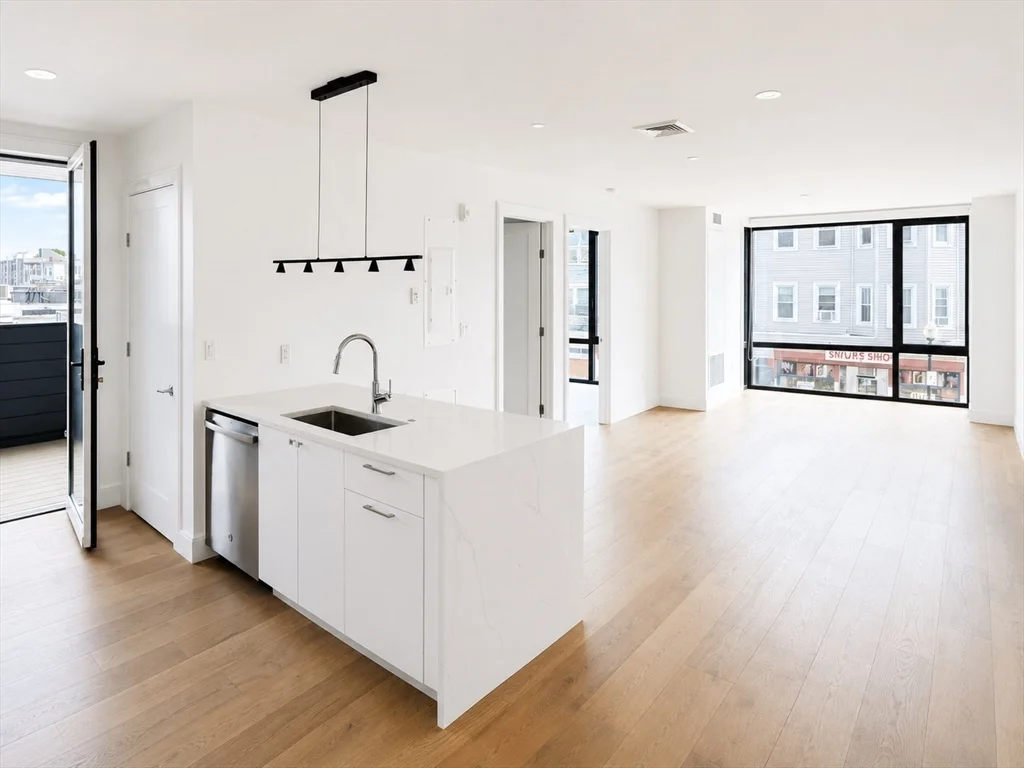 1 bed, 1 bath apartment for rent at 1121 Dorchester Ave Unit 203, Dorchester