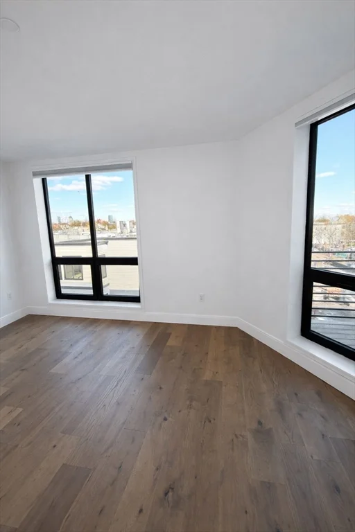 1 bed, 1 bath apartment for rent at 1121 Dorchester Ave Unit 404, Dorchester — photo 4 of 6