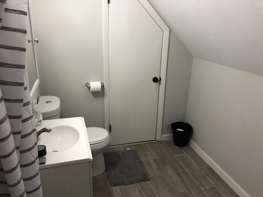 4 bed, 2 bath apartment for rent at 1122 Adams St Unit 2, Dorchester — photo 17 of 21