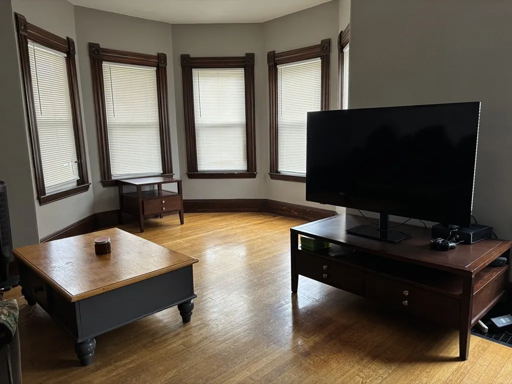 4 bed, 2 bath apartment for rent at 1122 Adams St Unit 2, Dorchester — photo 9 of 21