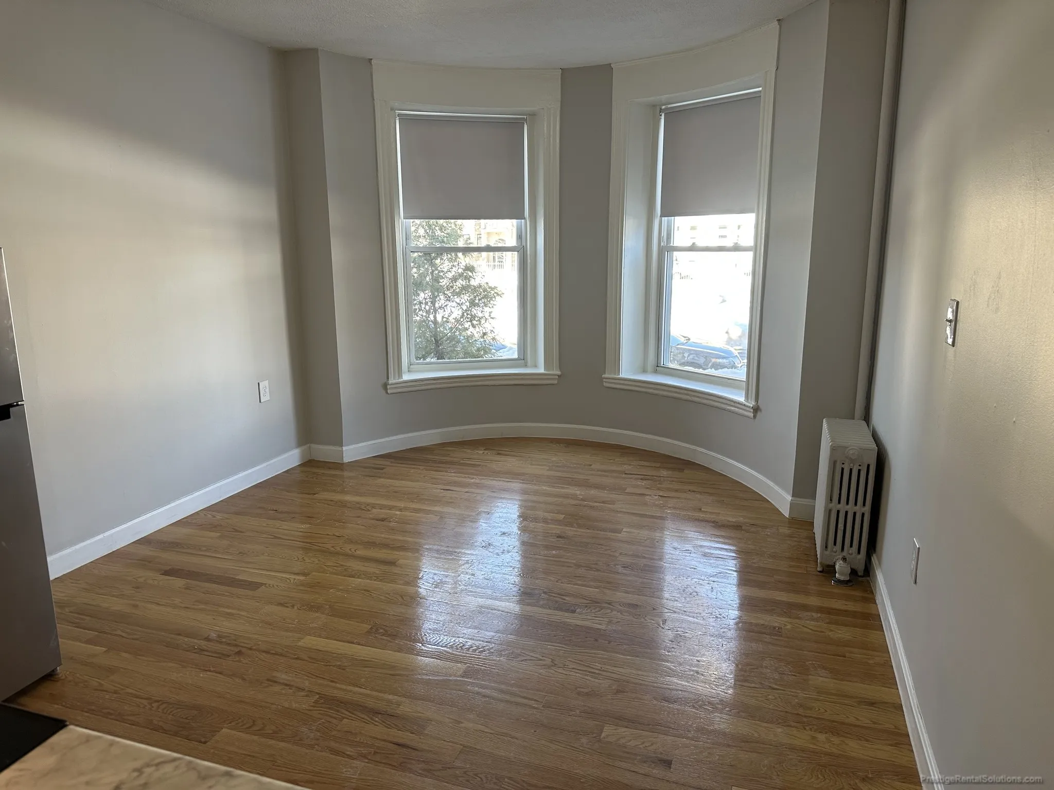 Studio bed, 1 bath apartment for rent at 1122 Commonwealth Ave Unit 1, Allston — photo 5 of 12