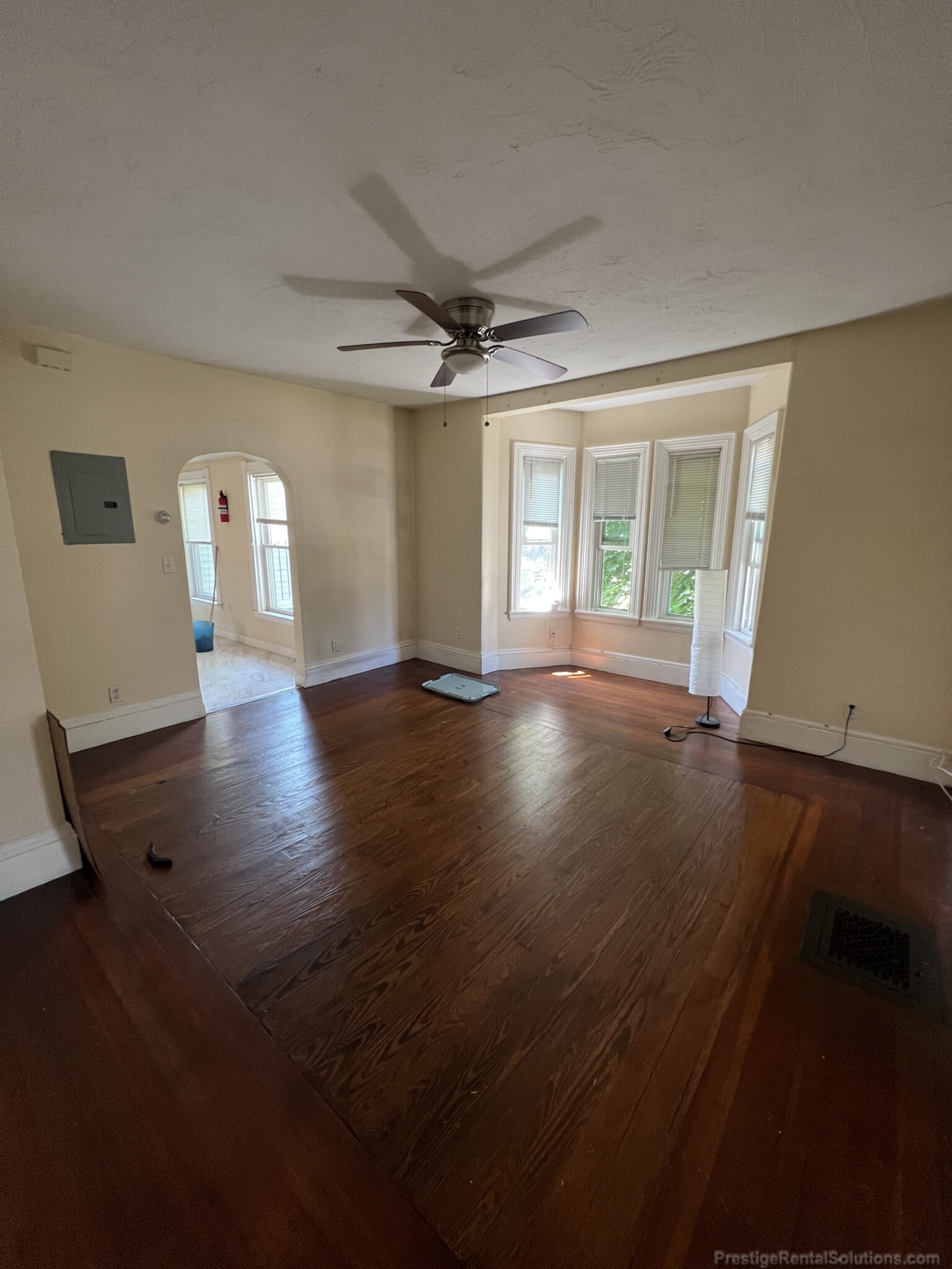4.5 bed, 2 bath apartment for rent at 1122 River St Unit 1, Hyde Park — photo 2 of 15